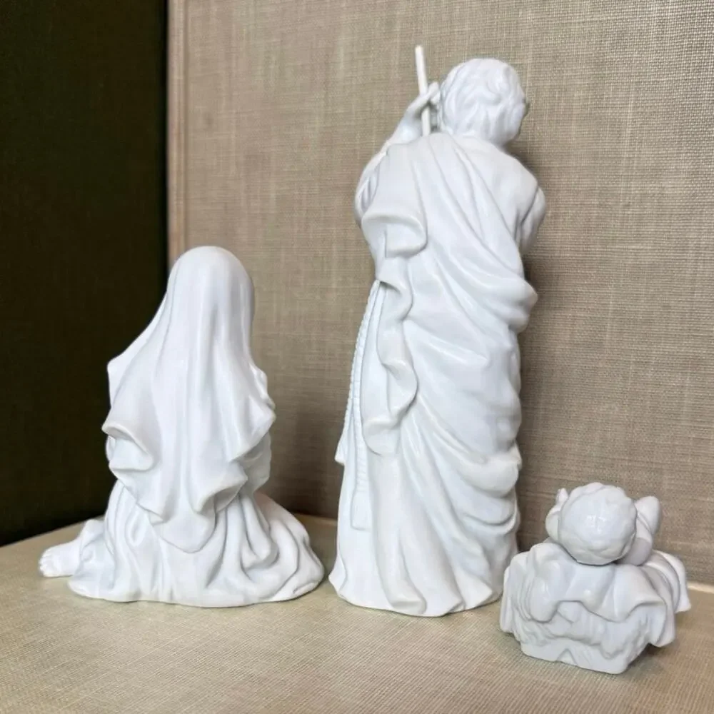 1981 Avon Nativity Collectibles • Holy Family • Boxed